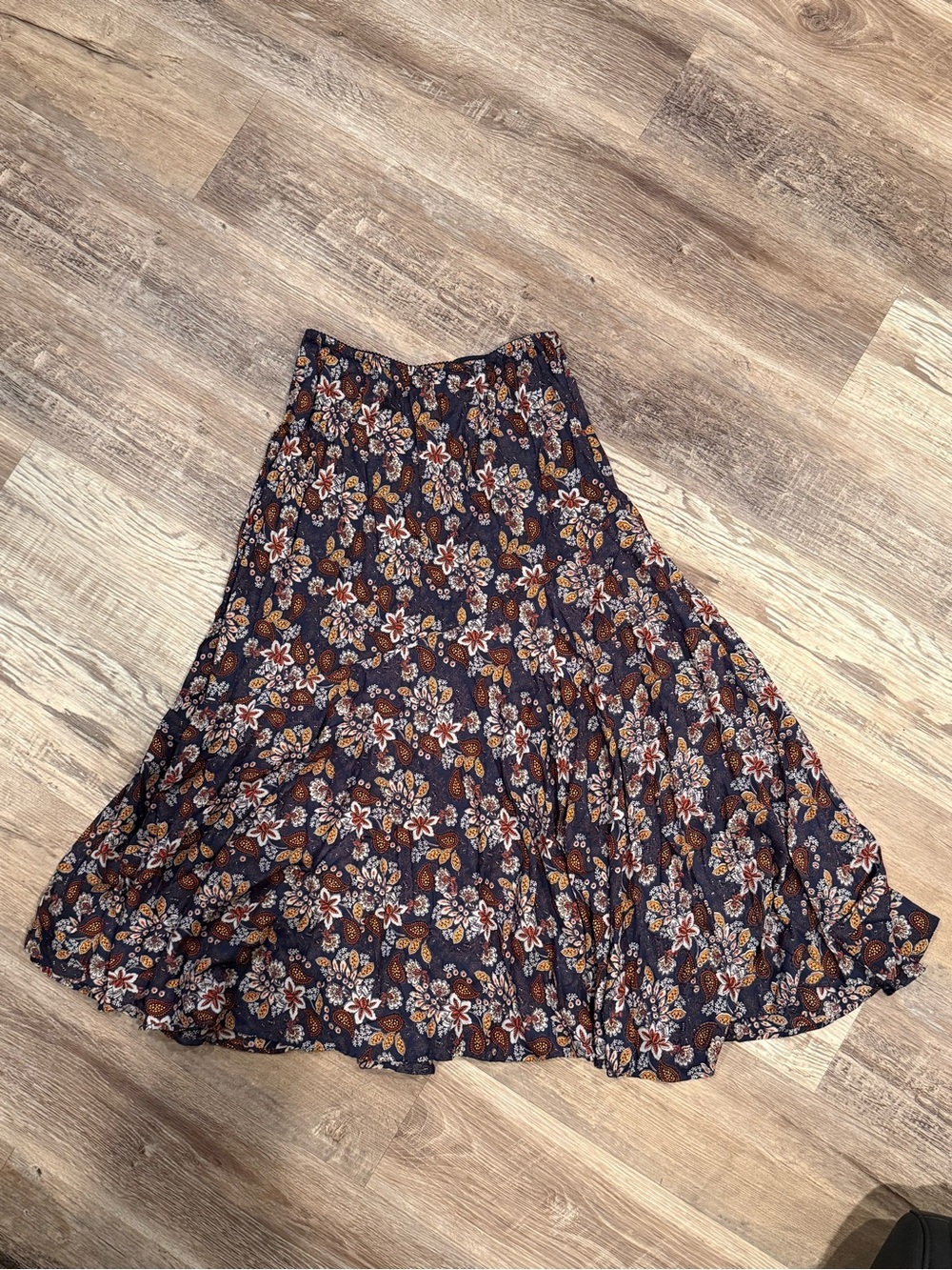 NWOT Chadwicks Navy Floral Maxi Skirt with Rust & Cream Flowers Medium